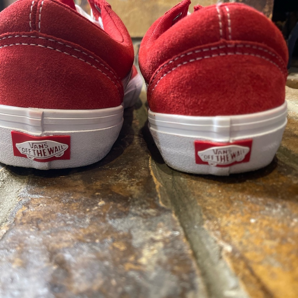 Vans - Picture 4 of 4